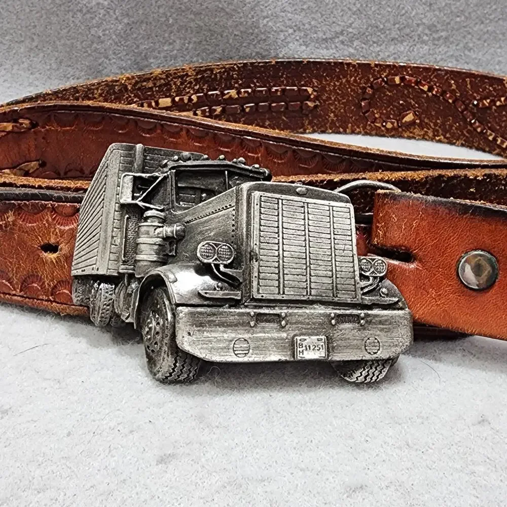 Semi Truck Trailer Belt Buckle Pewter Tone Bergamot Brass Works Vintage 1977 USA